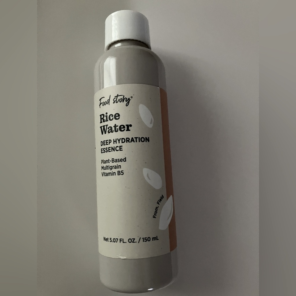 Food Story - Rice Water Deep Hydration Essence - K Beauty